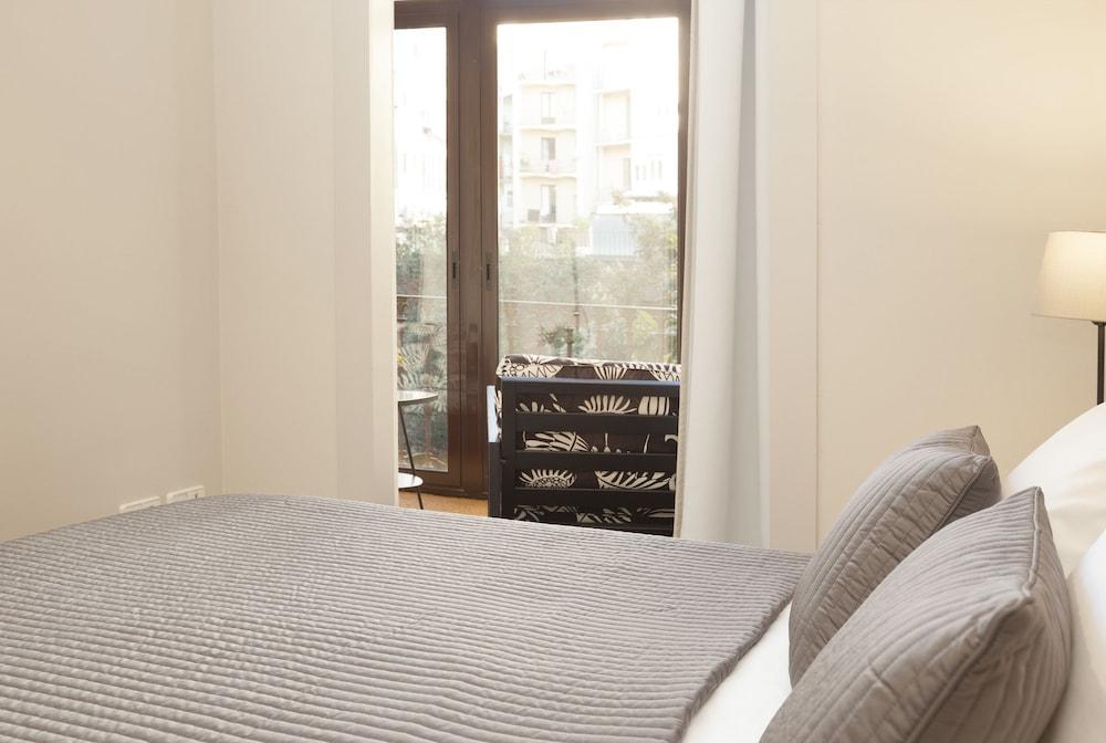 Easy Sleep Gaudi Terrace Apartment บาร์เซโลนา ภายนอก รูปภาพ